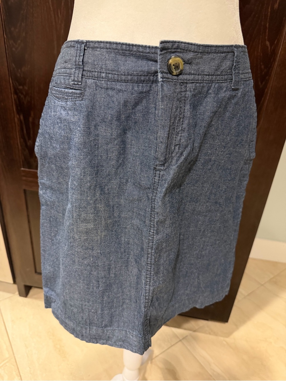 Dockers Blue Chambray Denim Skirt 8P Petite Cotton A-Line Utility Casual Mini